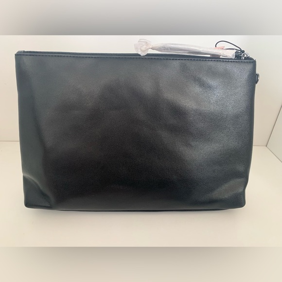 Victorias Secret Faux Leather Cosmetic Makeup Clutch Bag Black Monogram NWT - Picture 2 of 9